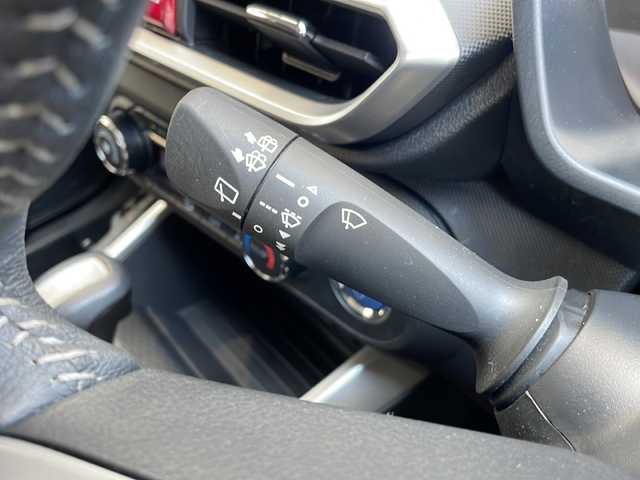 トヨタ ライズ Z 愛知県 2022(令4)年 2.1万km ターコイズブルーマイカメタリック 衝突軽減システム/純正9型ディズプレイオーディオ ナビあり/レーダークルーズコントロール/シートヒーター/フルセグ/Bluetooth/バックカメラ/コーナーセンサー/純正アルミホイール/LEDヘッドライト/インテリジェントミラー/オートマチックハイビーム/ドライブレコーダー/ETC/ステアリングスイッチ/スマートキー/プッシュスタート