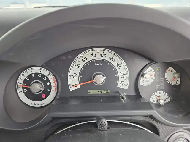 トヨタ ＦＪクルーザー 富山県 2012(平24)年 4.5万km セメントグレーM/ホワイト 〇ルーフレール/〇TRDスキッドプレート/〇TRUSTマフラー/〇4×4エンジニアリングショックアブソーバー/〇リフトアップ/〇社外9インチナビ/〇フルセグTV/〇背面タイヤ/〇リアラダー/〇ドライブレコーダー/〇純正17インチスチールホイール/〇マニュアルエアコン/〇ブラック撥水/防水ファブリックシート/〇リモコンキー/〇禁煙車