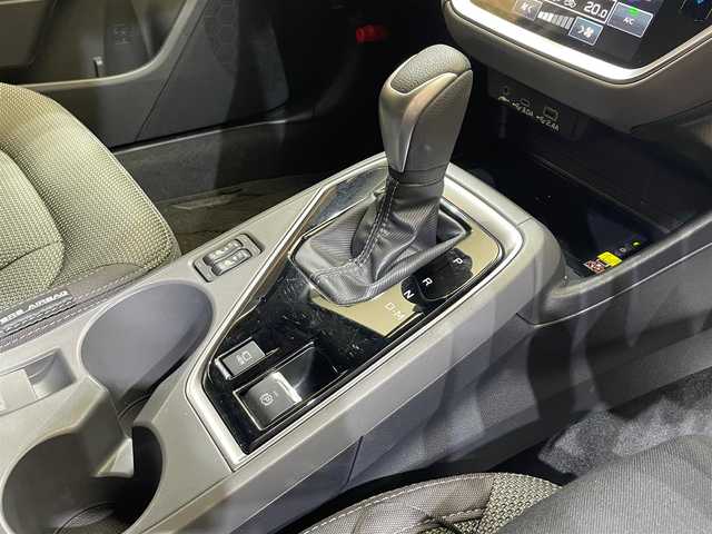 スバル クロストレック リミテッド 岩手県 2023(令5)年 5.2万km クリスタルブラックシリカ ４WD/寒冷地仕様/全周囲カメラ/ワイヤレス充電器/アイサイト/アイサイトツーリングアシスト/全車速追従機能付きクルーズコントロール/アクティブレーンキープ/プリクラッシュブレーキ/エマージェンシーブレーキレーンキープ/誤発進抑制制御/先行車発進告知機能/アダプティブドライビングビーム/X-MODE/ヒルディセントコントロール/コーナーセンサー/11.6インチディスプレイオーディオ/フルセグTV/AppleCarPlay・AndroidAuto/ETC/ステアリング連動ヘッドランプ/パワーシート/シートヒーター/ステアリングヒーター/純正18インチアルミホイール