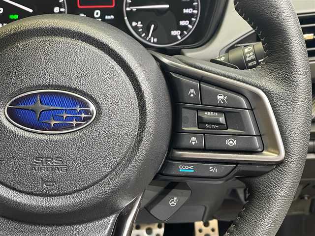スバル クロストレック リミテッド 岩手県 2023(令5)年 5.2万km クリスタルブラックシリカ ４WD/寒冷地仕様/全周囲カメラ/ワイヤレス充電器/アイサイト/アイサイトツーリングアシスト/全車速追従機能付きクルーズコントロール/アクティブレーンキープ/プリクラッシュブレーキ/エマージェンシーブレーキレーンキープ/誤発進抑制制御/先行車発進告知機能/アダプティブドライビングビーム/X-MODE/ヒルディセントコントロール/コーナーセンサー/11.6インチディスプレイオーディオ/フルセグTV/AppleCarPlay・AndroidAuto/ETC/ステアリング連動ヘッドランプ/パワーシート/シートヒーター/ステアリングヒーター/純正18インチアルミホイール