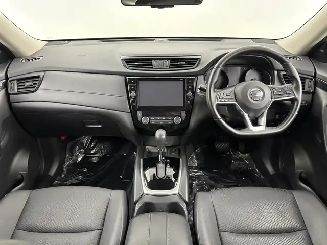 日産 エクストレイル 20Xi エクストリーマーX 埼玉県 2020(令2)年 5.7万km ブリリアントホワイトパール サンルーフ　純正9インチナビ　フルセグ　CD DVD BT　全方位カメラ　エマージェンシーブレーキ　レーダークルコン　ETC　ドラレコ　インテリジェントルームミラー　LEDオートライト　シートヒーター　レザーシート　アイドリングストップ　ルーフレール　