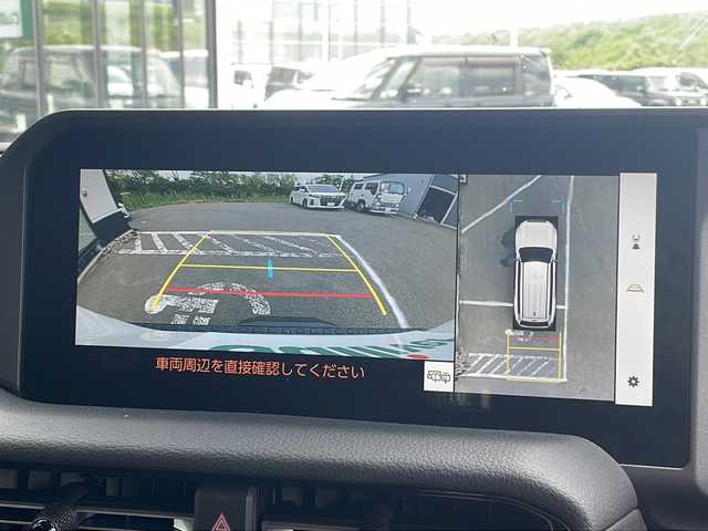 トヨタ ランドクルーザー ２５０ VX 青森県 2024(令6)年 1.4万km プラチナホワイトパールマイカ ・サンルーフ/・本革シート/・純正OPナビ/（12インチ大画面HDディスプレイ通信型ナビ）/・USB/HDMI/Bluetooth/・フルセグTV/・全方位モニター/・バックカメラ/・デジタルインナーミラー/・Toyota Safety Sense/・トヨタチームメイト/・プリクラッシュセーフティ/・レーントレーシングアシスト/・レーンディパーチャーアラート/・レーダークルーズコントロール（全車速追従機能付）/・アダプティブハイビームシステム/・オートマチックハイビーム/・ロードサインアシスト/・ドライバー異常時対応システム/・プロアクティブドライビングアシスト/・発進遅れ告知機能/・パーキングサポートブレーキ/・前席パワーシート/・シートヒーター/・エアーシート/・3列目電動格納シート/・本革ステアリング/・ステアリングスイッチ/・ルーフレール/・オプションヘッドライト/・フォグランプ/・スペアタイヤ/・ビルトインETC/・フロアマット/・ドアバイザー/・ヒッチメンバー