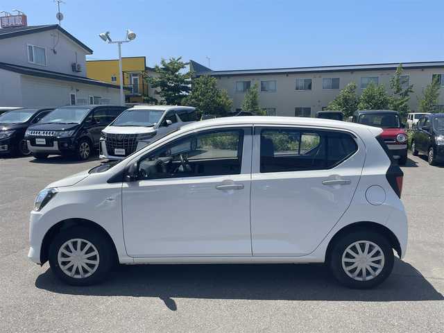 ダイハツ ミラ イース L SAⅢ 道央・札幌 2020(令2)年 5.3万km ホワイト 登録時走行距離52323ｋｍ/　４　W　D　/スマートアシストIII/社外メモリナビ(FM/AM/SD/BT)/アイドリングストップ/ドアバイザー/ETC/スペアキー×１/リモコンキー/パーキングアシスト/純正フロアマット/横滑り防止装置/コーナーセンサー/盗難防止装置/オートライト/オートマチックハイビーム/衝突軽減ブレーキ/レーンキープアシスト/ヘッドライトレベライザー
