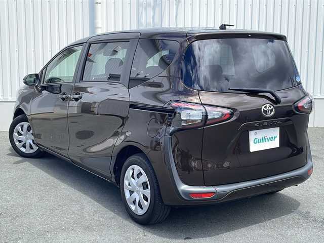 トヨタ シエンタ G 三重県 2018(平30)年 2.4万km ヴィンテージブラウンパールクリスタルシャイン 社外SDナビ、フルセグTV/社外CD、DVD再生、Bluetooth/両側パワースライドドア/アイドリングストップ/スマートキー/プッシュスタート/前席シートヒーター/バックカメラ/LEDヘッドライト/ウィンカーミラー/ステアリングリモコン/オートライト/横滑り防止装置/ISOFIX/ETC/保証書/取扱説明書/電動格納ミラー/禁煙車