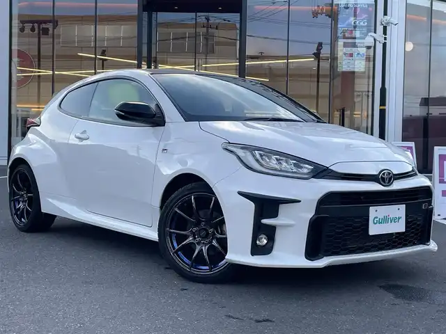 トヨタ ＧＲヤリス RS 宮城県 2021(令3)年 6.2万km スーパーホワイトⅡ 走行距離：61816ｋｍ/ワンオーナー/エンジンスターター/デュアルエアコン/純正スタッドレスタイヤ/前後ドライブレコーダー/パドルシフト/純正フロアマット/社外アルミホイール/ＡＭ・ＦＭ・ＢＴ/ＥＴＣ