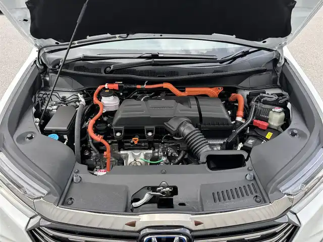 ホンダ オデッセイ ハイブリッド e:HEVアブソルート EXブラックED 滋賀県 2023(令5)年 0.6万km プラチナホワイトパール ホンダセンシング/・衝突軽減ブレーキ/・車線逸脱警報/・レーンキープアシスト/・アダプティブクルーズコントロール/・ブラインドスポットモニター/・オートハイビーム/純正メモリナビ/(フルセグTV USB HDMI Bluetooth)/本革シート/前後列パワーシート/前後列シートヒーター/オットマン/革巻きステアリング/ステアリングリモコン/パドルシフト/電動格納ミラー/ウインカーミラー/電動パーキングブレーキ/オートブレーキホールド/プッシュスタート/スマートキー/ETC/プッシュスタート/スマートキー/LEDヘッドライト/オートヘッドライト/純正18インチAW
