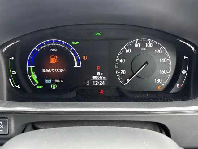 ホンダ オデッセイ ハイブリッド e:HEVアブソルート EXブラックED 滋賀県 2023(令5)年 0.6万km プラチナホワイトパール ホンダセンシング/・衝突軽減ブレーキ/・車線逸脱警報/・レーンキープアシスト/・アダプティブクルーズコントロール/・ブラインドスポットモニター/・オートハイビーム/純正メモリナビ/(フルセグTV USB HDMI Bluetooth)/本革シート/前後列パワーシート/前後列シートヒーター/オットマン/革巻きステアリング/ステアリングリモコン/パドルシフト/電動格納ミラー/ウインカーミラー/電動パーキングブレーキ/オートブレーキホールド/プッシュスタート/スマートキー/ETC/プッシュスタート/スマートキー/LEDヘッドライト/オートヘッドライト/純正18インチAW