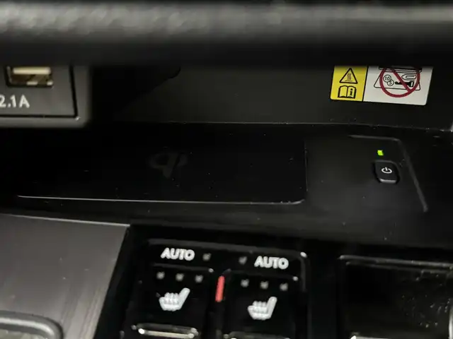 レクサス ＲＸ 450h Fスポーツ 福岡県 2021(令3)年 5.7万km グラファイトブラックガラスフレーク サンルーフ　/ＴＲＤエアロ　/マークレビンソンプレミアムサウンド　/純正ナビ／全方位カメラ　/ワイヤレス充電　/ETC２．０　/360°ドラレコ　/パワーバックドア　/ステアリングヒーター　/シートヒーター／ベンチレーション　/３眼ＬＥＤヘッドライト/ Ｌｅｘｕｓ　Ｓａｆｅｔｙ　Ｓｙｓｔｅｍ＋/・レーダークルーズコントロール　/・コーナーセンサー　/・衝突軽減ブレーキ　/・レーンキープ　/・ブラインドスポットモニター　/・アクセル踏み間違い防止　/・ヘッドアップディスプレイ　/・オートマチックハイビーム