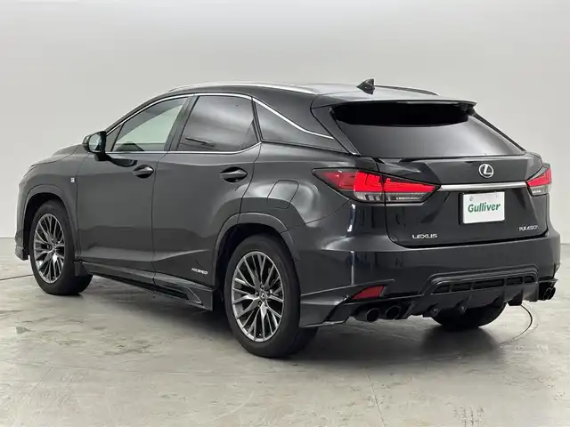 レクサス ＲＸ 450h Fスポーツ 福岡県 2021(令3)年 5.7万km グラファイトブラックガラスフレーク サンルーフ　/ＴＲＤエアロ　/マークレビンソンプレミアムサウンド　/純正ナビ／全方位カメラ　/ワイヤレス充電　/ETC２．０　/360°ドラレコ　/パワーバックドア　/ステアリングヒーター　/シートヒーター／ベンチレーション　/３眼ＬＥＤヘッドライト/ Ｌｅｘｕｓ　Ｓａｆｅｔｙ　Ｓｙｓｔｅｍ＋/・レーダークルーズコントロール　/・コーナーセンサー　/・衝突軽減ブレーキ　/・レーンキープ　/・ブラインドスポットモニター　/・アクセル踏み間違い防止　/・ヘッドアップディスプレイ　/・オートマチックハイビーム