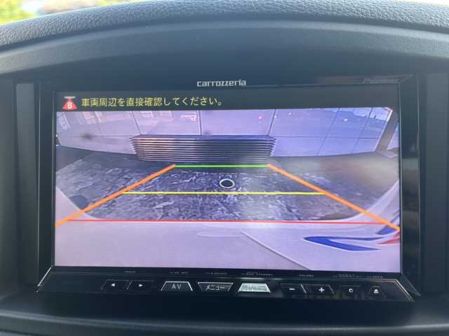 日産 エルグランド 250HWS アーバンクロム 埼玉県 2012(平24)年 14.3万km ブリリアントホワイトパール (株)IDOMが運営する【じしゃロン熊谷店】の自社ローン専用車両になりますこちらは現金またはオートローンご利用時の価格です。自社ローンご希望の方は別途その旨お申付け下さい/社外HDDナビ(AVIC-ZH99)/　CD/DVD/DTV/Bluetooth/USB/ALPINEフリップダウンモニター　TMX-R2200/両側パワースライドドア/バックカメラ/clazzioレザー調シートカバー/N席/2列目オットマン/社外20インチAW/プッシュスタート/スマートキー/ETC