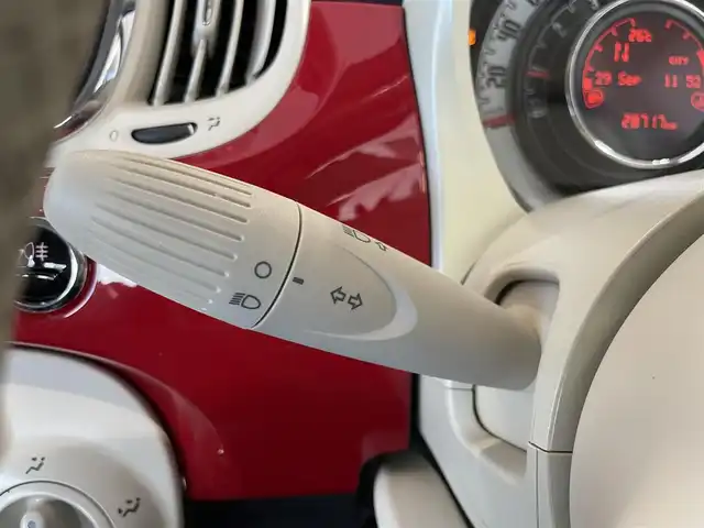 フィアット ５００ 1．2 ポップ 静岡県 2017(平29)年 2.9万km 赤 社外メモリナビ/・Bluetooth/・CD/DVD/ETC/前後ドライブレコーダー/純正フロアマット