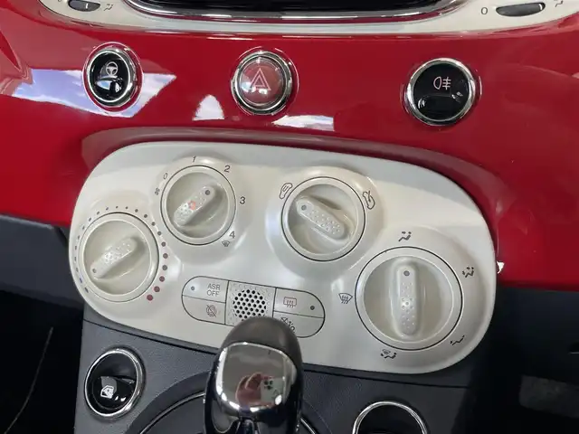 フィアット ５００ 1．2 ポップ 静岡県 2017(平29)年 2.9万km 赤 社外メモリナビ/・Bluetooth/・CD/DVD/ETC/前後ドライブレコーダー/純正フロアマット