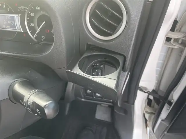 日産 デイズ ルークス ハイウェイスターX 岩手県 2016(平28)年 8.1万km ホワイトパール 純正SDナビ/AM/FM/CD/DVD/Bluetooth/フルセグTV/バックカメラ/アラウンドビューモニター/ETC/片側パワースライドドア/純正エンジンスターター/衝突被害軽減ブレーキ/横滑り防止装置/アイドリングストップ/オートライト/オートハイビーム/スマートキー/プッシュスタート/電動格納ミラー/純正14インチAW/純正フロアマット/ドアバイザー/保証書/取扱説明書