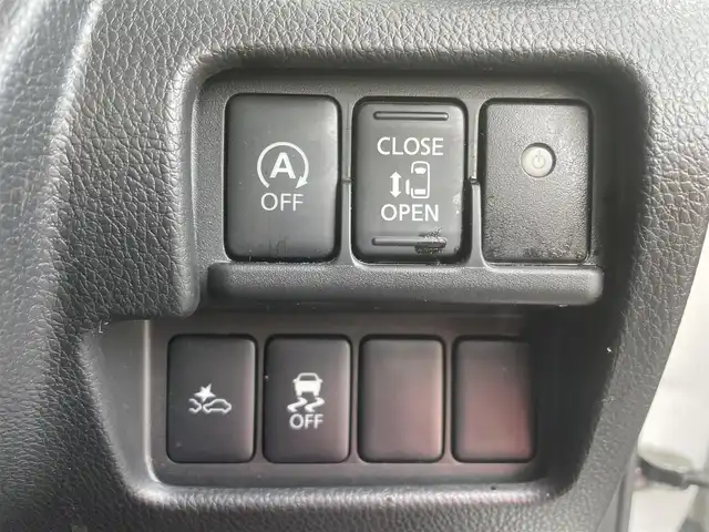 日産 デイズ ルークス ハイウェイスターX 岩手県 2016(平28)年 8.1万km ホワイトパール 純正SDナビ/AM/FM/CD/DVD/Bluetooth/フルセグTV/バックカメラ/アラウンドビューモニター/ETC/片側パワースライドドア/純正エンジンスターター/衝突被害軽減ブレーキ/横滑り防止装置/アイドリングストップ/オートライト/オートハイビーム/スマートキー/プッシュスタート/電動格納ミラー/純正14インチAW/純正フロアマット/ドアバイザー/保証書/取扱説明書