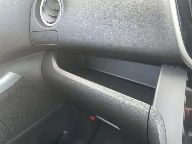 日産 デイズ ルークス ハイウェイスターX 岩手県 2016(平28)年 8.1万km ホワイトパール 純正SDナビ/AM/FM/CD/DVD/Bluetooth/フルセグTV/バックカメラ/アラウンドビューモニター/ETC/片側パワースライドドア/純正エンジンスターター/衝突被害軽減ブレーキ/横滑り防止装置/アイドリングストップ/オートライト/オートハイビーム/スマートキー/プッシュスタート/電動格納ミラー/純正14インチAW/純正フロアマット/ドアバイザー/保証書/取扱説明書