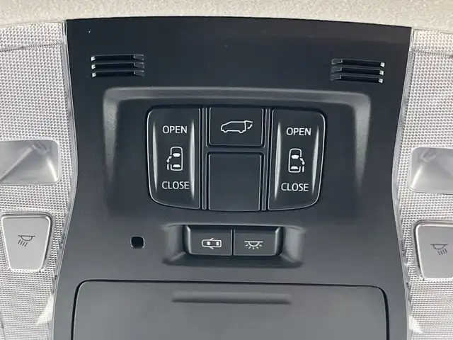 トヨタ アルファード S Cパッケージ 愛知県 2015(平27)年 7.5万km ホワイトパールクリスタルシャイン 禁煙車/純正９インチナビNSZT-W64T/（ＤＶＤ/Bluetooth/フルセグ）/バックカメラ/純正フリップダウンモニター/AC100V電源/トヨタセーフティセンス/・プリクラッシュセーフティ/・レーンディパーチャーアラート/・レーダークルーズコントロール/コーナーセンサー/ETC/ステアリングヒーター/オットマン/パワーシート/メモリシート/両側パワースライドドア/パワーバックドア/純正18インチアルミホイール/LEDヘッドライト/フロントフォグランプ/オートライト/純正フロアマット/スマートキー/プッシュスタート/スペアキー有