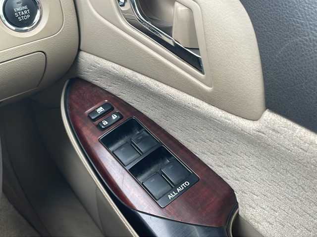 トヨタ クラウン ロイヤル ロイヤルサルーン ナビパッケージ 千葉県 2008(平20)年 5.8万km ホワイトパールクリスタルシャイン 純正HDDナビ/　　CD/DVD/フルセグ/バックカメラ/レーダークルーズコントロール/パワーシート/純正17インチアルミホイール/2024年ヨコハマタイヤ/HIDオートライト/シートレース/スマートキー