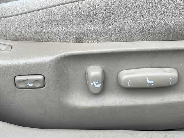 トヨタ クラウン ロイヤル ロイヤルサルーン ナビパッケージ 千葉県 2008(平20)年 5.8万km ホワイトパールクリスタルシャイン 純正HDDナビ/　　CD/DVD/フルセグ/バックカメラ/レーダークルーズコントロール/パワーシート/純正17インチアルミホイール/2024年ヨコハマタイヤ/HIDオートライト/シートレース/スマートキー