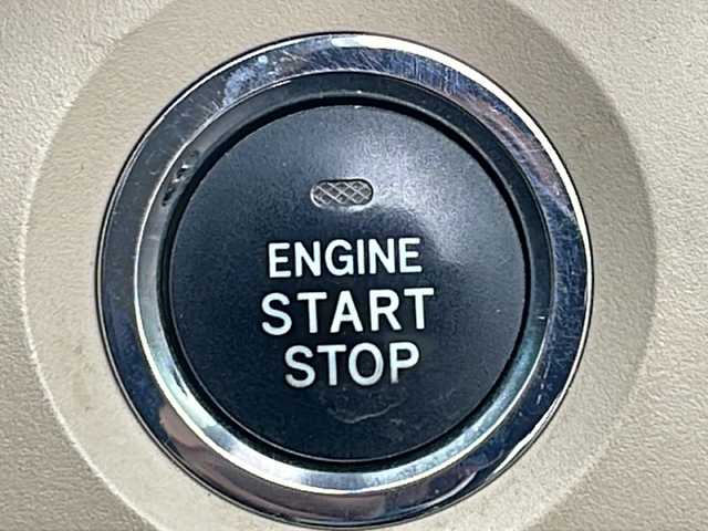 トヨタ クラウン ロイヤル ロイヤルサルーン ナビパッケージ 千葉県 2008(平20)年 5.8万km ホワイトパールクリスタルシャイン 純正HDDナビ/　　CD/DVD/フルセグ/バックカメラ/レーダークルーズコントロール/パワーシート/純正17インチアルミホイール/2024年ヨコハマタイヤ/HIDオートライト/シートレース/スマートキー