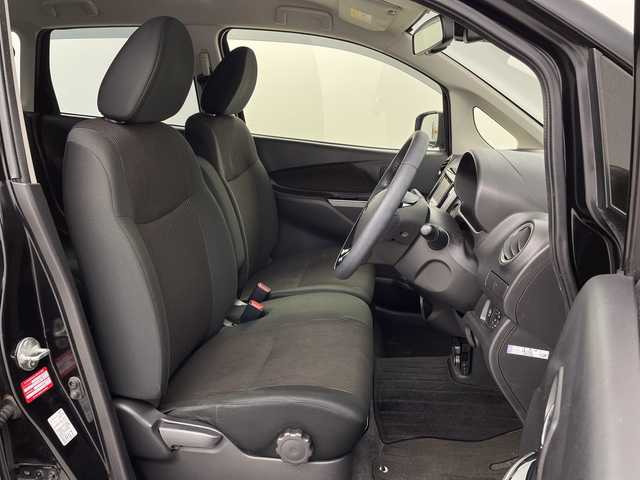 三菱 ｅＫカスタム T　セーフティPKG 新潟県 2016(平28)年 8.7万km 黒 全方位カメラ/衝突軽減被害装置/横滑り防止装置/過給機/社外メモリナビ/フルセグTV/Bluetooth/CD/DVD/ETC/純正フロアマット/純正ホイール/オートライト/オートマチックハイビーム