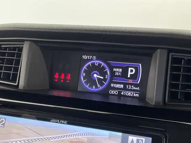 ダイハツ トール カスタムG ターボ SAⅢ 埼玉県 2018(平30)年 4.1万km パールホワイトⅢ スマートアシスト３　ＡＬＰＩＮＥ９インチナビ　パノラマモニター　ＥＴＣ　ドライブレコーダー　クルーズコントロール　両側パワースライドドア　スマートキー　オートハイビーム　ＬＥＤヘッドライト　地デジTV