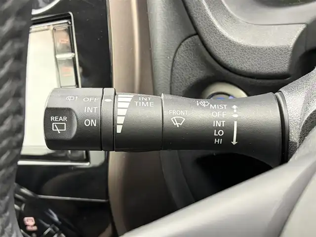 日産 ノート e－パワー メダリスト 愛知県 2018(平30)年 7.4万km パール ワンオーナー/純正7インチナビ/アラウンドビューモニター/フルセグTV/衝突被害軽減システム/クルーズコントロール/横滑り防止装置/コーナーセンサー/レーンキープアシスト/オートライト/LEDヘッドライト/フォグランプ/デジタルインナーミラー/ヒーターミラー/純正AW/純正フロアマット/プッシュスタート/スマートキーワンオーナー/純正7インチナビ/アラウンドビューモニター/フルセグTV/衝突被害軽減システム/クルーズコントロール/横滑り防止装置/コーナーセンサー/レーンキープアシスト/オートライト/LEDヘッドライト/フォグランプ/デジタルインナーミラー/ヒーターミラー/純正AW/純正フロアマット/プッシュスタート/スマートキー