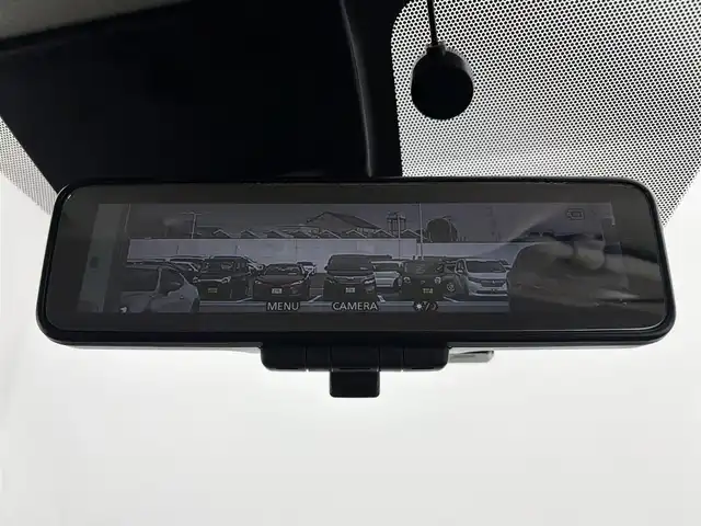 日産 ノート e－パワー メダリスト 愛知県 2018(平30)年 7.4万km パール ワンオーナー/純正7インチナビ/アラウンドビューモニター/フルセグTV/衝突被害軽減システム/クルーズコントロール/横滑り防止装置/コーナーセンサー/レーンキープアシスト/オートライト/LEDヘッドライト/フォグランプ/デジタルインナーミラー/ヒーターミラー/純正AW/純正フロアマット/プッシュスタート/スマートキーワンオーナー/純正7インチナビ/アラウンドビューモニター/フルセグTV/衝突被害軽減システム/クルーズコントロール/横滑り防止装置/コーナーセンサー/レーンキープアシスト/オートライト/LEDヘッドライト/フォグランプ/デジタルインナーミラー/ヒーターミラー/純正AW/純正フロアマット/プッシュスタート/スマートキー