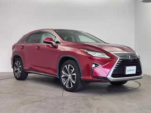 レクサス ＲＸ 450h バージョンL 愛知県 2017(平29)年 3.2万km レッドマイカクリスタルシャイン 純正ナビ/パノラマミックビューモニター/レザーシート/フリップダウンモニター/ブラインドスポットモニター/ETC2.0/プリクラッシュセーフティ/レーダークルーズコントロール/純正20インチアルミホイール/LEDヘッドライト/フルセグTV/シートヒーター/シートベンチレーション/スマートキー/プッシュスタート/電動格納ミラー/Bluetooth/CD/DVD再生
