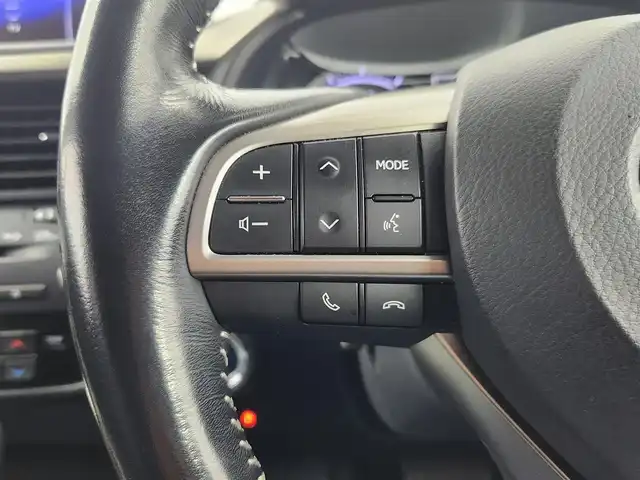 レクサス ＲＸ 450h バージョンL 愛知県 2017(平29)年 3.2万km レッドマイカクリスタルシャイン 純正ナビ/パノラマミックビューモニター/レザーシート/フリップダウンモニター/ブラインドスポットモニター/ETC2.0/プリクラッシュセーフティ/レーダークルーズコントロール/純正20インチアルミホイール/LEDヘッドライト/フルセグTV/シートヒーター/シートベンチレーション/スマートキー/プッシュスタート/電動格納ミラー/Bluetooth/CD/DVD再生