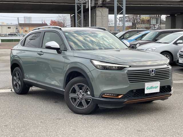 ホンダ ヴェゼル ハイブリッド e:HEV X HuNTパッケージ 石川県 2024(令6)年 0.5万km 緑 純正９型ナビ　フルセグＴＶ　バックカメラ　ＬＥＤヘッドライト　スマートキー　プッシュスタート　ホンダセンシング　レーダークルーズ　純正アルミ　ルーフレール　パドルシフト　保証書