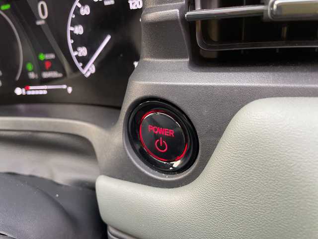 ホンダ ヴェゼル ハイブリッド e:HEV X HuNTパッケージ 石川県 2024(令6)年 0.5万km 緑 純正９型ナビ　フルセグＴＶ　バックカメラ　ＬＥＤヘッドライト　スマートキー　プッシュスタート　ホンダセンシング　レーダークルーズ　純正アルミ　ルーフレール　パドルシフト　保証書