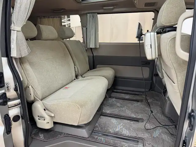 トヨタ グランド ハイエース G Lエディション 群馬県 2001(平13)年 7万km ダークグレーマイカメタリック 純正7インチワイドナビ/・AM/FM/CD/DVD/リアモニター/バックカメラ/サンルーフ/片側電動スライドドア/フォグランプ/電動カーテン/純正ドアバイザー/純正フロアマット/リモコンキー