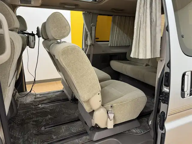 トヨタ グランド ハイエース G Lエディション 群馬県 2001(平13)年 7万km ダークグレーマイカメタリック 純正7インチワイドナビ/・AM/FM/CD/DVD/リアモニター/バックカメラ/サンルーフ/片側電動スライドドア/フォグランプ/電動カーテン/純正ドアバイザー/純正フロアマット/リモコンキー