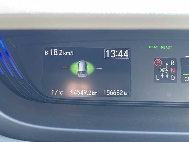 ホンダ フリード ハイブリット G ホンダセンシング 三重県 2017(平29)年 15.7万km ホワイトオーキッドパール 社外7型ナビ/ETC/バックカメラ/追従クルーズコントロール/レーンキープアシスト/前席シートヒーター/ステアリングアシスト/衝突軽減ブレーキ/LEDヘッドライト/LEDルームランプ/禁煙車