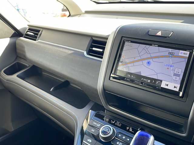 ホンダ フリード ハイブリット G ホンダセンシング 三重県 2017(平29)年 15.7万km ホワイトオーキッドパール 社外7型ナビ/ETC/バックカメラ/追従クルーズコントロール/レーンキープアシスト/前席シートヒーター/ステアリングアシスト/衝突軽減ブレーキ/LEDヘッドライト/LEDルームランプ/禁煙車