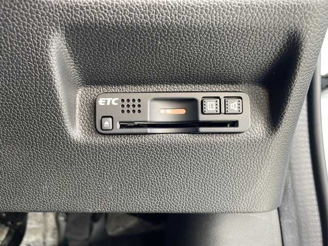 ホンダ フリード ハイブリット G ホンダセンシング 三重県 2017(平29)年 15.7万km ホワイトオーキッドパール 社外7型ナビ/ETC/バックカメラ/追従クルーズコントロール/レーンキープアシスト/前席シートヒーター/ステアリングアシスト/衝突軽減ブレーキ/LEDヘッドライト/LEDルームランプ/禁煙車