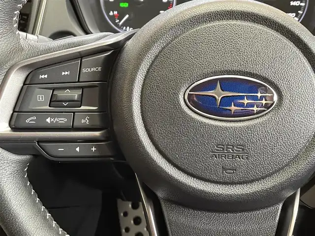 スバル インプレッサ ST－H 岩手県 2023(令5)年 0.2万km オレンジ サンブレイズパール(XAX)/４WD/デジタルマルチビューモニター/アイサイト/プリクラッシュブレーキ/車線逸脱抑制機能/AT誤発進抑制制御/後退時ブレーキアシスト/先行車発進お知らせ機能/青信号お知らせ機能/全車速追従機能付きクルーズコントロール/アクティブレーンキープ/ツーリングアシスト/緊急時プリクラッシュステアリング/スバルリヤビークルディテクション/エマージェンシーレーンキープアシスト/コーナーセンサー/ステアリング連動ヘッドランプ/パドルシフト/オートビークルホールド/SI-DRIVE/ドライバーモニタリングシステム/アダプティブドライビングビーム/１１．６インチナビ/フルセグTV/パワーシート(前席)/シートヒーター(前席)/ステアリングヒーター/LEDヘッドランプ/フロント・リヤフォグランプ/純正１７インチアルミホイール