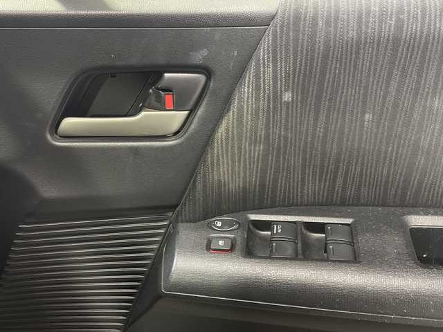 ホンダ フリード Gエアロ 神奈川県 2014(平26)年 1.8万km ホワイトオーキッドパール 純正7インチインターナビ（VXM-155VFi）/ドライブレコーダー/バックカメラ/片側パワースライドドア/横滑り防止装置/ETC/HIDヘッドライト/オートライト/ウィンカーミラー/電動格納ミラー/純正15インチAW/シートリフター/スマートキー/フロアマット/スペアキー/取扱説明書