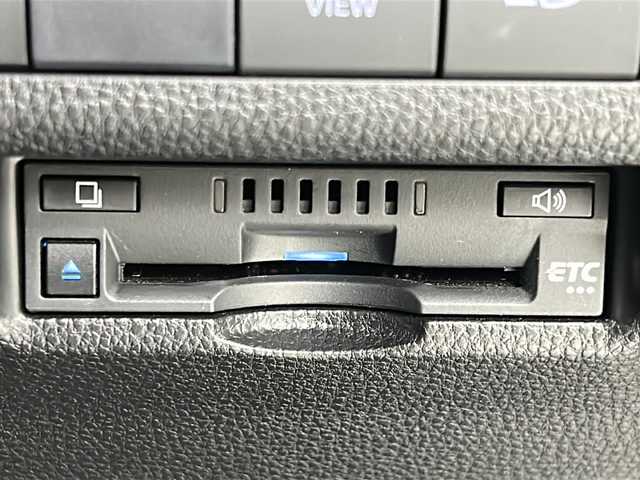 トヨタ ＲＡＶ４ G Zパッケージ 宮城県 2020(令2)年 7.4万km ホワイトパールクリスタルシャイン 禁煙車/TRDエアロ（F.S.R）/デジタルインナーミラー/トヨタセーフティーセンス/・レーダークルーズコントロール/・プリクラッシュセーフティーシステム/・レーントレーシングアシスト/・パーキングサポートブレーキ/・リヤクロストラフィックアラート/・ロードサインアシスト/・クリアランスソナー/ブラインドスポットモニター/純正10.5インチディスプレイオーディオ/Tコネクトナビ付き/（BT.AM.FM.USB.Miracast）/アラウンドビューモニター/純正ドライブレコーダー（前後）/ビルトインETC/電動リアゲート/電動パーキングブレーキ/AUTOHOLD/前席シートヒーター/運転席パワーシート/シートメモリー/合皮シート/ステアリングヒーター/革巻きステアリング/ステアリングスイッチ/プッシュスタート/スマートキー/純正フロアマット/純正ドアバイザー/純正19インチアルミホイール/LEDヘッドライト/フォグランプ/トノカバー/横滑り防止機能