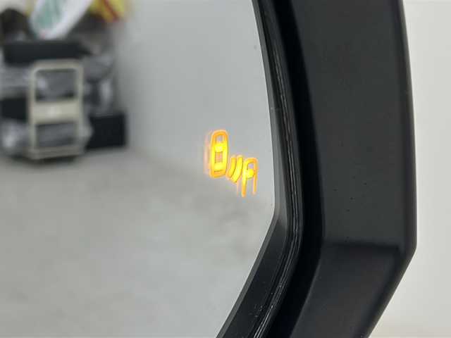 トヨタ ＲＡＶ４ G Zパッケージ 宮城県 2020(令2)年 7.4万km ホワイトパールクリスタルシャイン 禁煙車/TRDエアロ（F.S.R）/デジタルインナーミラー/トヨタセーフティーセンス/・レーダークルーズコントロール/・プリクラッシュセーフティーシステム/・レーントレーシングアシスト/・パーキングサポートブレーキ/・リヤクロストラフィックアラート/・ロードサインアシスト/・クリアランスソナー/ブラインドスポットモニター/純正10.5インチディスプレイオーディオ/Tコネクトナビ付き/（BT.AM.FM.USB.Miracast）/アラウンドビューモニター/純正ドライブレコーダー（前後）/ビルトインETC/電動リアゲート/電動パーキングブレーキ/AUTOHOLD/前席シートヒーター/運転席パワーシート/シートメモリー/合皮シート/ステアリングヒーター/革巻きステアリング/ステアリングスイッチ/プッシュスタート/スマートキー/純正フロアマット/純正ドアバイザー/純正19インチアルミホイール/LEDヘッドライト/フォグランプ/トノカバー/横滑り防止機能