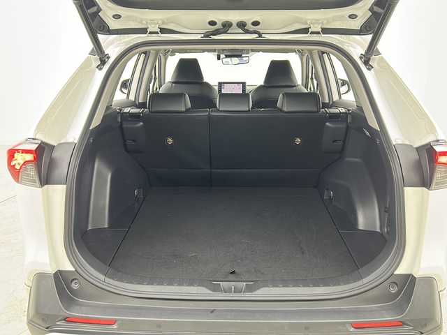 トヨタ ＲＡＶ４ G Zパッケージ 宮城県 2020(令2)年 7.4万km ホワイトパールクリスタルシャイン 禁煙車/TRDエアロ（F.S.R）/デジタルインナーミラー/トヨタセーフティーセンス/・レーダークルーズコントロール/・プリクラッシュセーフティーシステム/・レーントレーシングアシスト/・パーキングサポートブレーキ/・リヤクロストラフィックアラート/・ロードサインアシスト/・クリアランスソナー/ブラインドスポットモニター/純正10.5インチディスプレイオーディオ/Tコネクトナビ付き/（BT.AM.FM.USB.Miracast）/アラウンドビューモニター/純正ドライブレコーダー（前後）/ビルトインETC/電動リアゲート/電動パーキングブレーキ/AUTOHOLD/前席シートヒーター/運転席パワーシート/シートメモリー/合皮シート/ステアリングヒーター/革巻きステアリング/ステアリングスイッチ/プッシュスタート/スマートキー/純正フロアマット/純正ドアバイザー/純正19インチアルミホイール/LEDヘッドライト/フォグランプ/トノカバー/横滑り防止機能