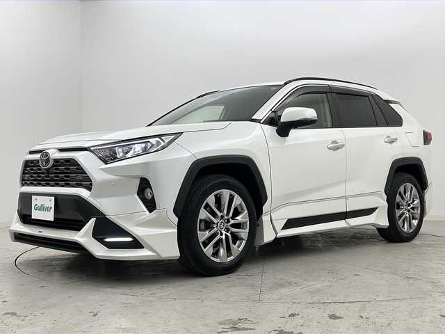 トヨタ ＲＡＶ４ G Zパッケージ 宮城県 2020(令2)年 7.4万km ホワイトパールクリスタルシャイン 禁煙車/TRDエアロ（F.S.R）/デジタルインナーミラー/トヨタセーフティーセンス/・レーダークルーズコントロール/・プリクラッシュセーフティーシステム/・レーントレーシングアシスト/・パーキングサポートブレーキ/・リヤクロストラフィックアラート/・ロードサインアシスト/・クリアランスソナー/ブラインドスポットモニター/純正10.5インチディスプレイオーディオ/Tコネクトナビ付き/（BT.AM.FM.USB.Miracast）/アラウンドビューモニター/純正ドライブレコーダー（前後）/ビルトインETC/電動リアゲート/電動パーキングブレーキ/AUTOHOLD/前席シートヒーター/運転席パワーシート/シートメモリー/合皮シート/ステアリングヒーター/革巻きステアリング/ステアリングスイッチ/プッシュスタート/スマートキー/純正フロアマット/純正ドアバイザー/純正19インチアルミホイール/LEDヘッドライト/フォグランプ/トノカバー/横滑り防止機能