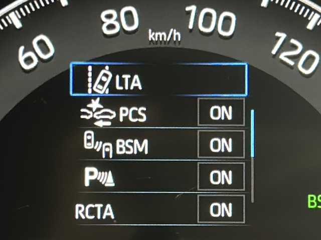 トヨタ ＲＡＶ４ G Zパッケージ 宮城県 2020(令2)年 7.4万km ホワイトパールクリスタルシャイン 禁煙車/TRDエアロ（F.S.R）/デジタルインナーミラー/トヨタセーフティーセンス/・レーダークルーズコントロール/・プリクラッシュセーフティーシステム/・レーントレーシングアシスト/・パーキングサポートブレーキ/・リヤクロストラフィックアラート/・ロードサインアシスト/・クリアランスソナー/ブラインドスポットモニター/純正10.5インチディスプレイオーディオ/Tコネクトナビ付き/（BT.AM.FM.USB.Miracast）/アラウンドビューモニター/純正ドライブレコーダー（前後）/ビルトインETC/電動リアゲート/電動パーキングブレーキ/AUTOHOLD/前席シートヒーター/運転席パワーシート/シートメモリー/合皮シート/ステアリングヒーター/革巻きステアリング/ステアリングスイッチ/プッシュスタート/スマートキー/純正フロアマット/純正ドアバイザー/純正19インチアルミホイール/LEDヘッドライト/フォグランプ/トノカバー/横滑り防止機能