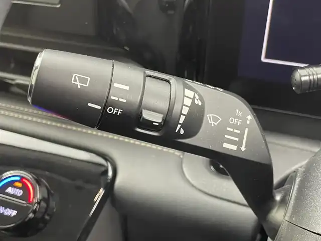 日産 セレナ e－パワー ハイウェイスター V 群馬県 2024(令6)年 3.6万km ダイヤモンドブラック 純正７インチＳＤナビ　アラウンドビューカメラ　フリップダウンモニター　両側パワースライドドア　でじタラインナーミラー　プロパイロット　ステアリングスイッチ　プッシュスタート　スマートキー　禁煙車