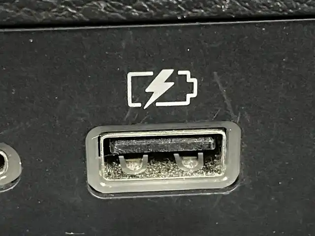 日産 セレナ e－パワー ハイウェイスター V 群馬県 2024(令6)年 3.6万km ダイヤモンドブラック 純正７インチＳＤナビ　アラウンドビューカメラ　フリップダウンモニター　両側パワースライドドア　でじタラインナーミラー　プロパイロット　ステアリングスイッチ　プッシュスタート　スマートキー　禁煙車