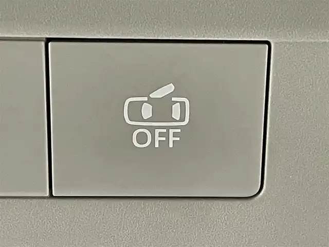 日産 セレナ e－パワー ハイウェイスター V 群馬県 2024(令6)年 3.6万km ダイヤモンドブラック 純正７インチＳＤナビ　アラウンドビューカメラ　フリップダウンモニター　両側パワースライドドア　でじタラインナーミラー　プロパイロット　ステアリングスイッチ　プッシュスタート　スマートキー　禁煙車