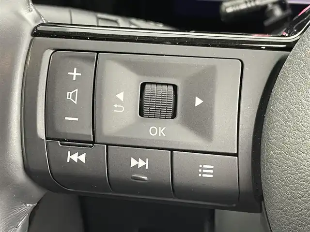 日産 セレナ e－パワー ハイウェイスター V 群馬県 2024(令6)年 3.6万km ダイヤモンドブラック 純正７インチＳＤナビ　アラウンドビューカメラ　フリップダウンモニター　両側パワースライドドア　でじタラインナーミラー　プロパイロット　ステアリングスイッチ　プッシュスタート　スマートキー　禁煙車