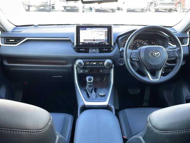 トヨタ ＲＡＶ４ G Zパッケージ 山口県 2019(令1)年 3.8万km ホワイトパールクリスタルシャイン 社外９インチナビ/（AM/FM/CD/DVD/Bluetooth）/フルセグＴＶ　/ブラインドスポットモニター　/TRDマッドガード/バックモニター/トヨタセーフティセンス/・プリクラッシュセーフティ/・レーダークルーズコントロール/・レーンデパーチャーアラート/・オートマチックハイビーム　/前席シートヒーター　/デジタルインナーミラー　/パワーバックドア　/パワーシート　/ドライブレコーダー　/ＥＴＣ　/ＬＥＤヘッドライト/コーナーセンサー/純正19インチAW