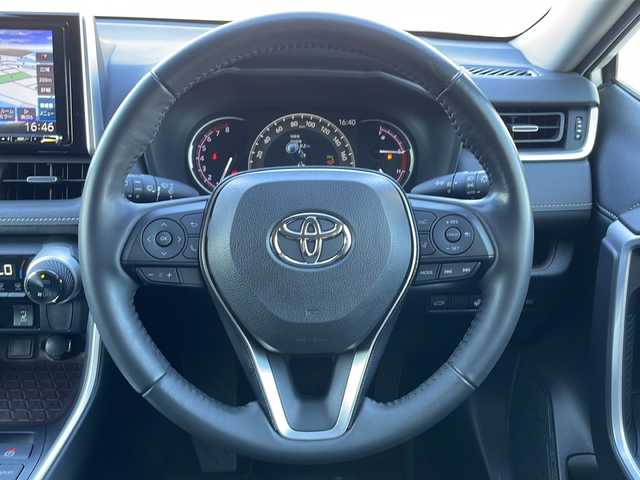 トヨタ ＲＡＶ４ G Zパッケージ 山口県 2019(令1)年 3.8万km ホワイトパールクリスタルシャイン 社外９インチナビ/（AM/FM/CD/DVD/Bluetooth）/フルセグＴＶ　/ブラインドスポットモニター　/TRDマッドガード/バックモニター/トヨタセーフティセンス/・プリクラッシュセーフティ/・レーダークルーズコントロール/・レーンデパーチャーアラート/・オートマチックハイビーム　/前席シートヒーター　/デジタルインナーミラー　/パワーバックドア　/パワーシート　/ドライブレコーダー　/ＥＴＣ　/ＬＥＤヘッドライト/コーナーセンサー/純正19インチAW