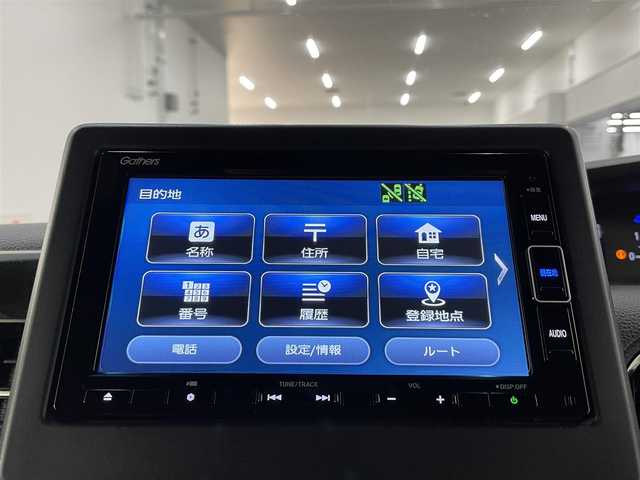 ホンダ Ｎ ＢＯＸ カスタム G L ターボ ホンダセンシング 佐賀県 2019(令1)年 6.4万km プラチナホワイトパール 衝突被害軽減ブレーキ/路外逸脱抑制機能/レーンキープアシスト/先行車発進お知らせ機能/標識認識機能/純正7インチナビ/CD/DVD/SD/Bluetooth/USB/フルセグTV/バックカメラ/革巻きステアリング/アダプティブクルーズコントロール/ステアリングスイッチ/パドルシフト/両側電動スライドドア/シートヒーター/ビルトインETC/前方ドライブレコーダー/USB充電/純正15インチアルミホイール/フロアマット